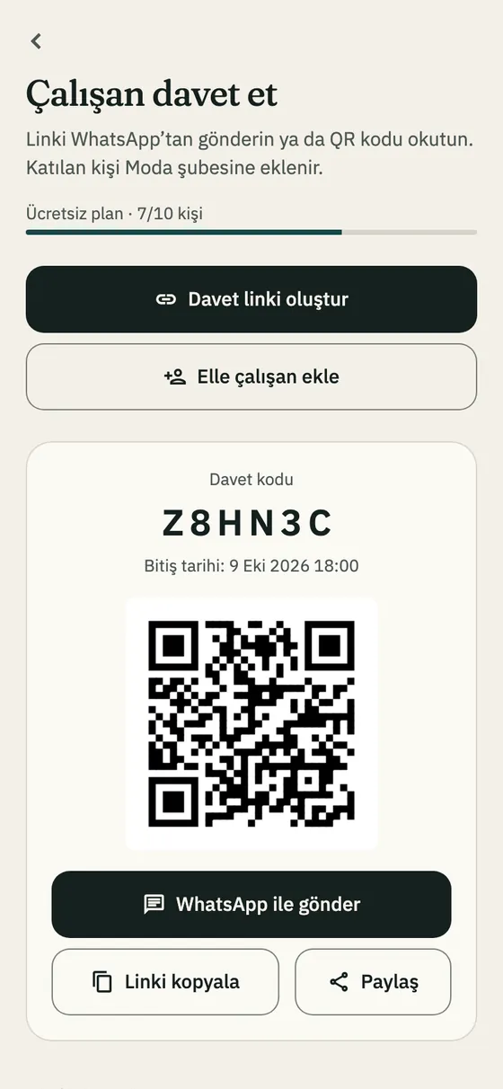Çalışan davet et ekranı: davet kodu ve QR kod